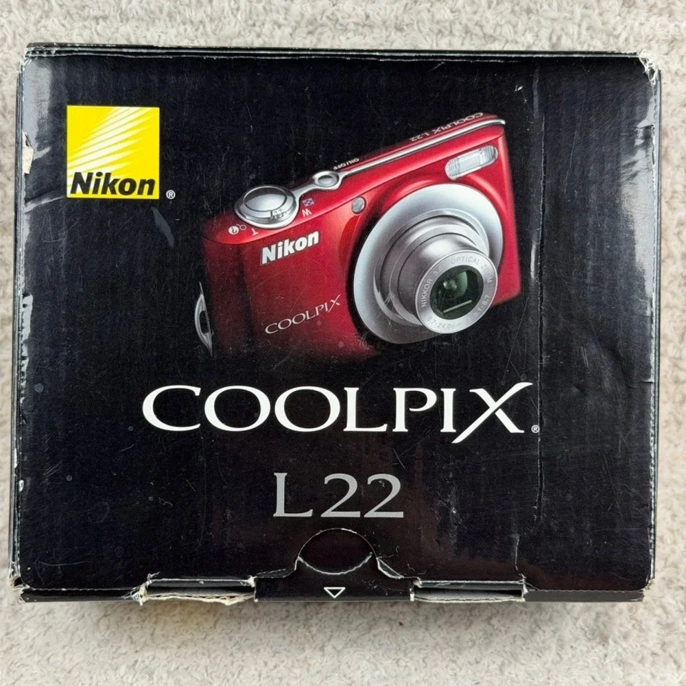 Nikon Coolpix L22 12.0MP Digital Camera Red Bundle with Box Case SD Card Works